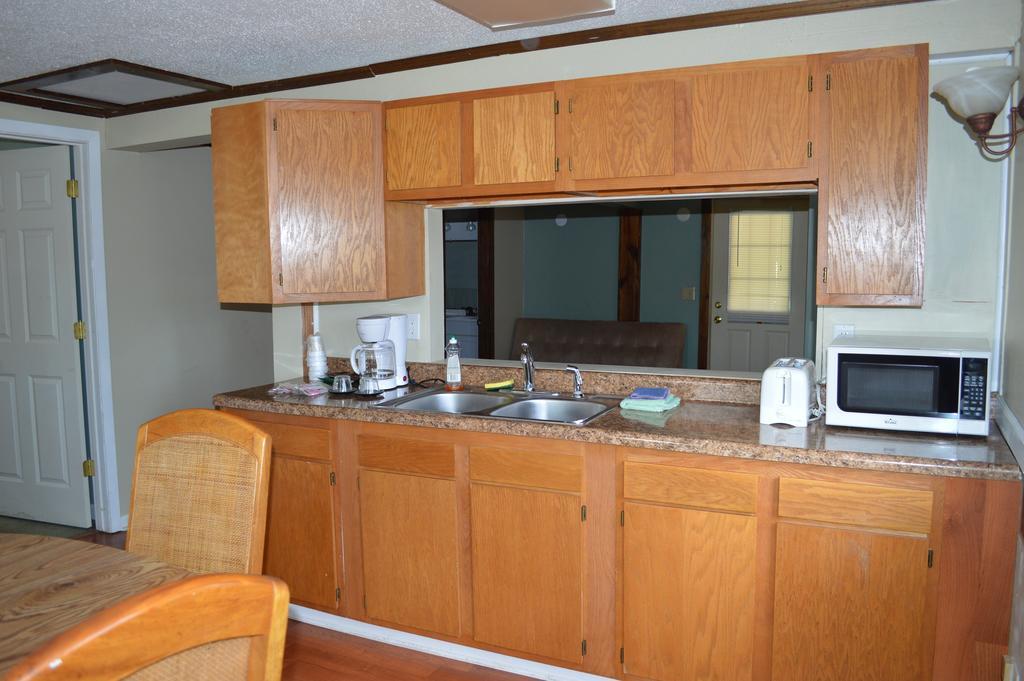 Summer Breeze Resort Wisconsin Dells Pokoj fotografie